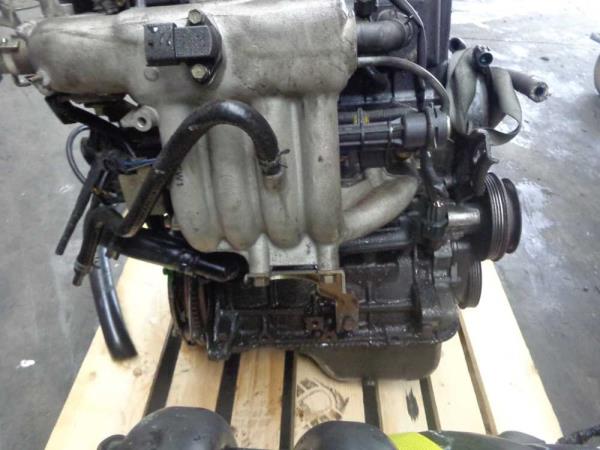 MOTEUR HYUNDAI/KIA 1.0 ESSENCE G4HC - Vue 4